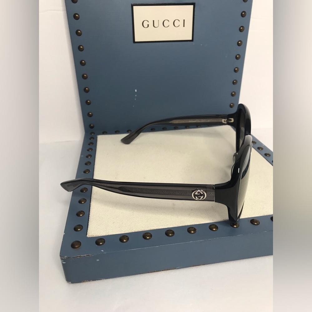Gucci Women's GG0080SK 002 Black/Grey Fashion Sunglasses 61mm - Picture 7 of 11